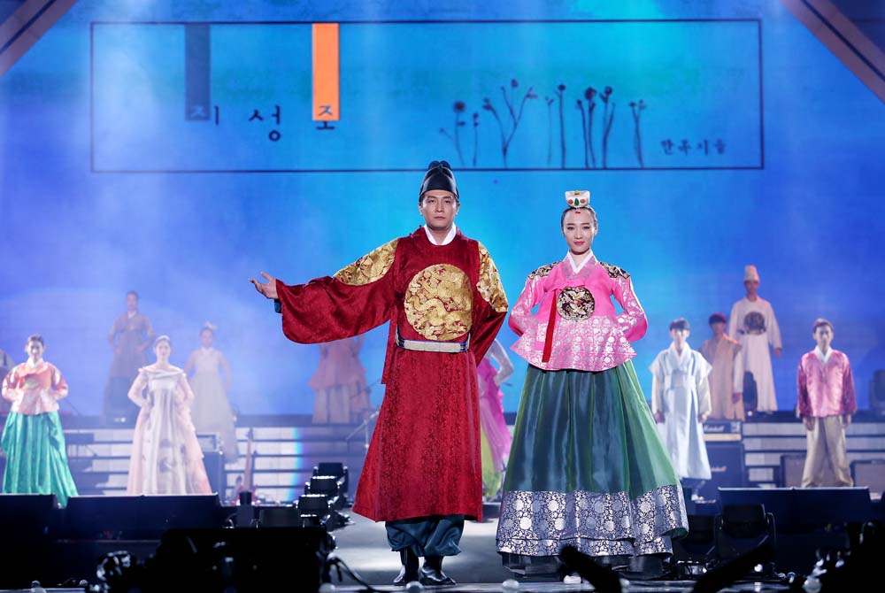  2015nĻc䡱ӬF(xin)